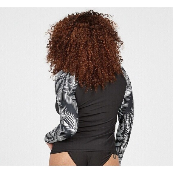 NWT Volcom Stay Or Leaf Long Sleeve UPF 50 Plus Size Rashguard - Picture 2 of 9